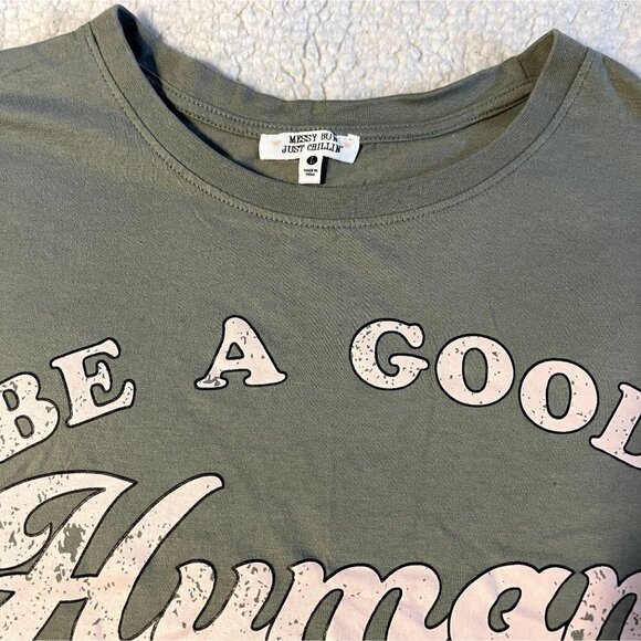 Be a Good Human Cropped T-Shirt - L - Picture 2 of 2